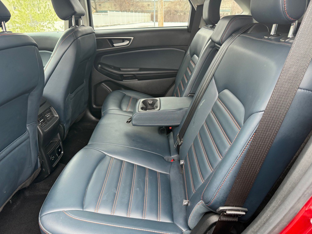 2022 Ford Edge Image 24
