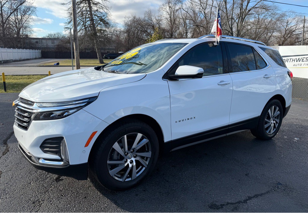 2024 Chevrolet Equinox Image 3