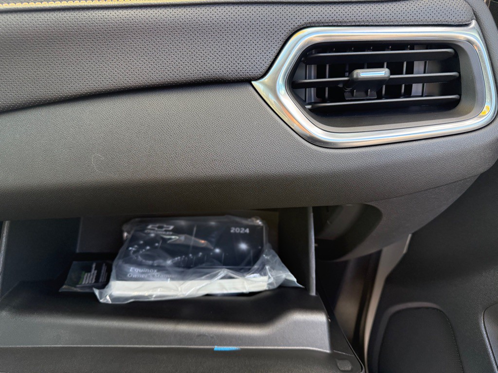 2024 Chevrolet Equinox Image 9