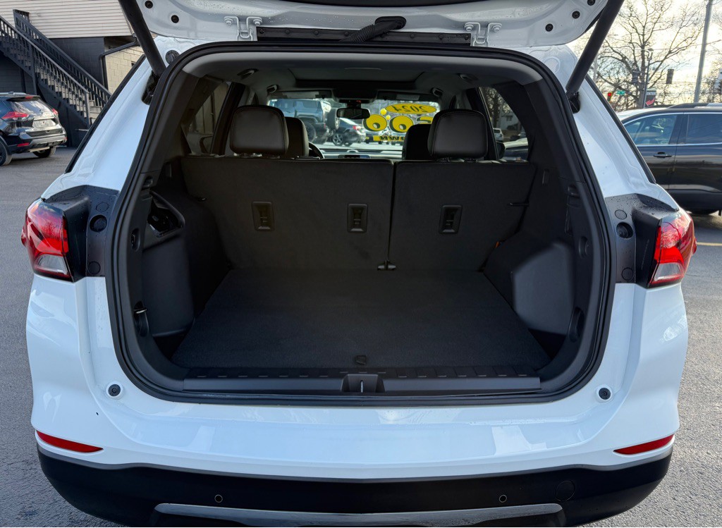 2024 Chevrolet Equinox Image 14