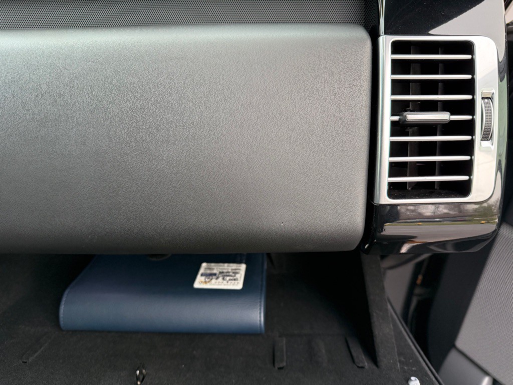 2020 Land Rover Range Rover Image 9