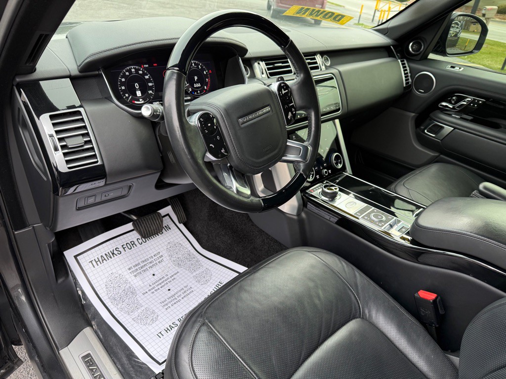 2020 Land Rover Range Rover Image 17