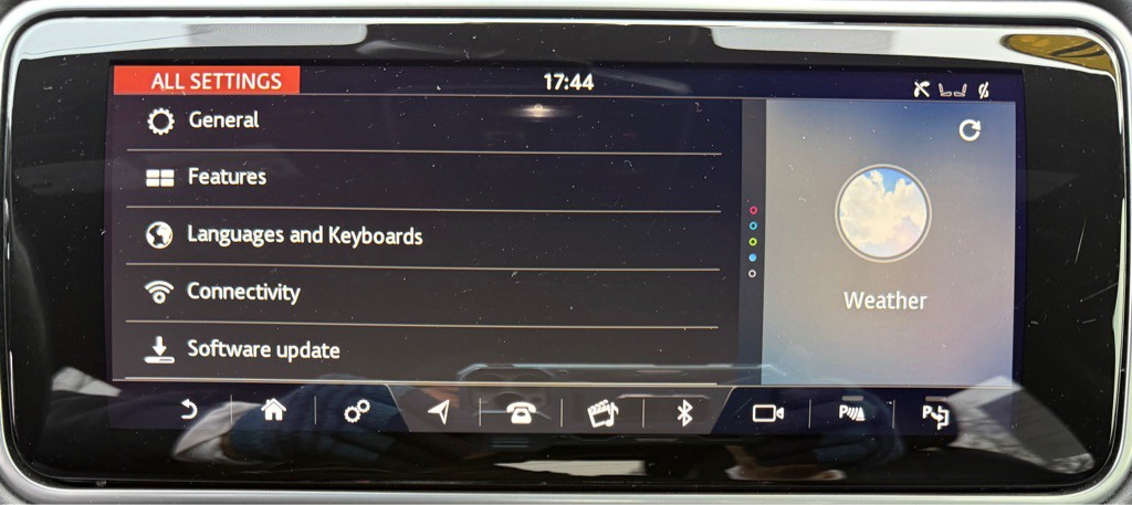 2020 Land Rover Range Rover Image 21