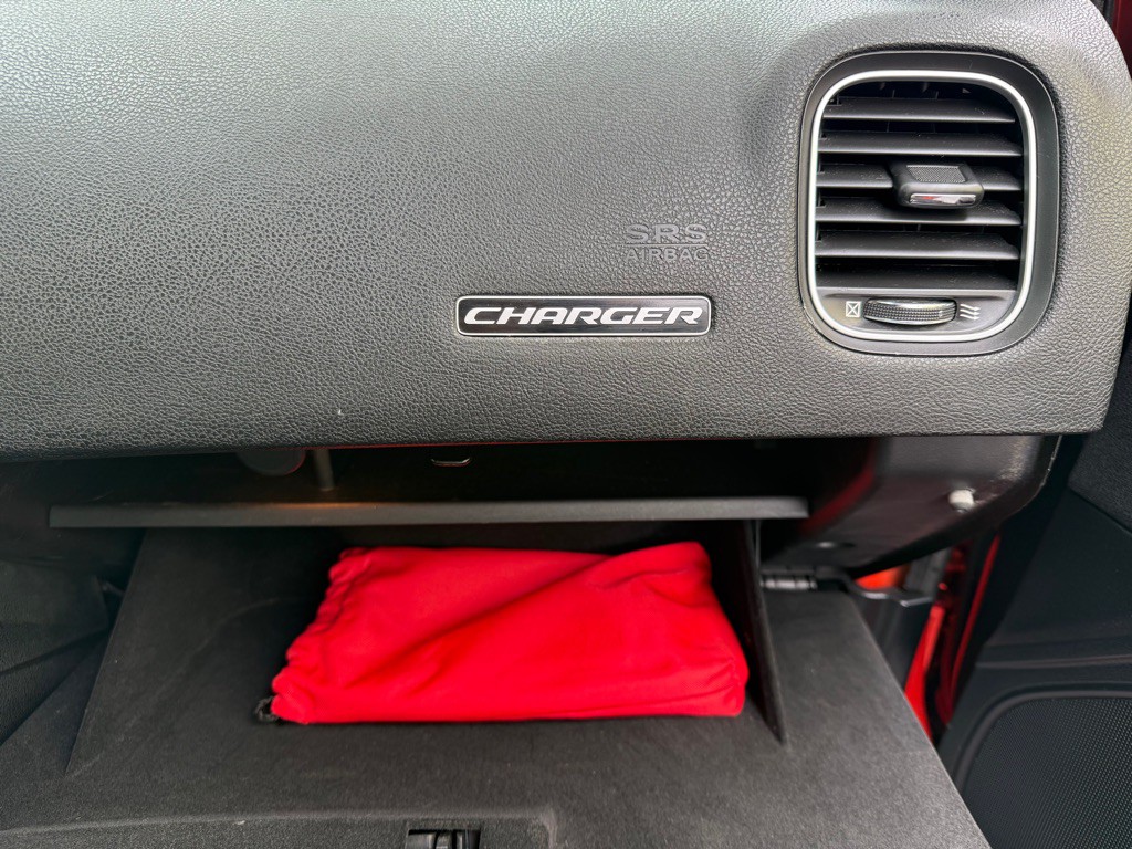 2019 Dodge Charger Image 9