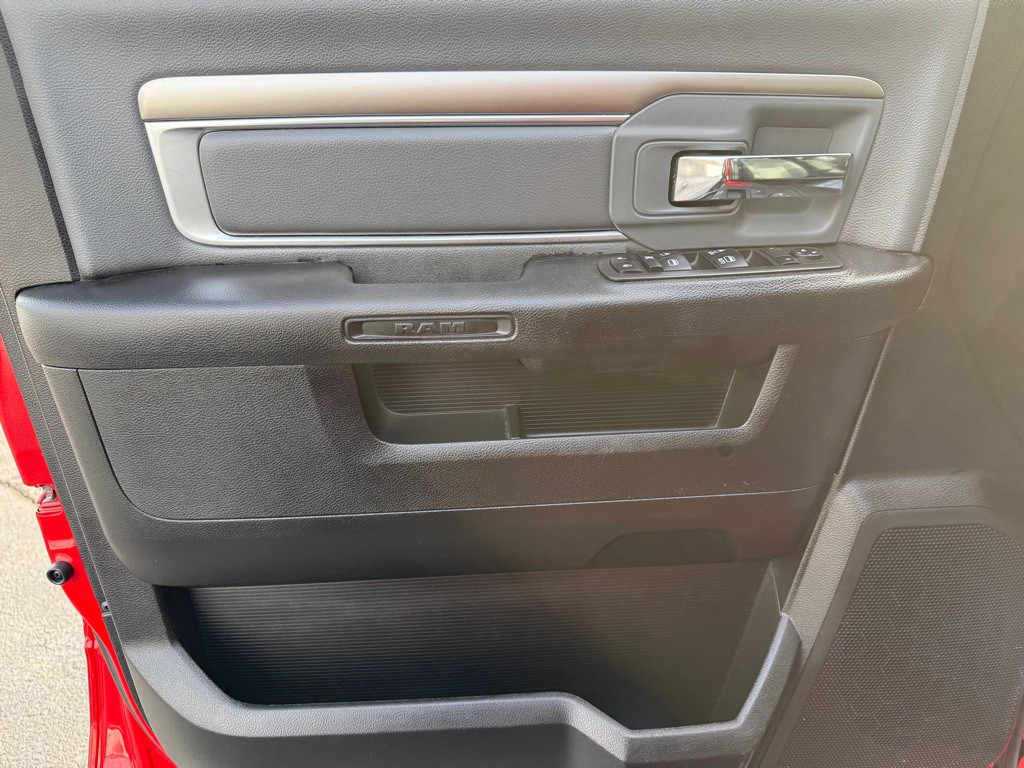 2024 RAM 1500 Image 27