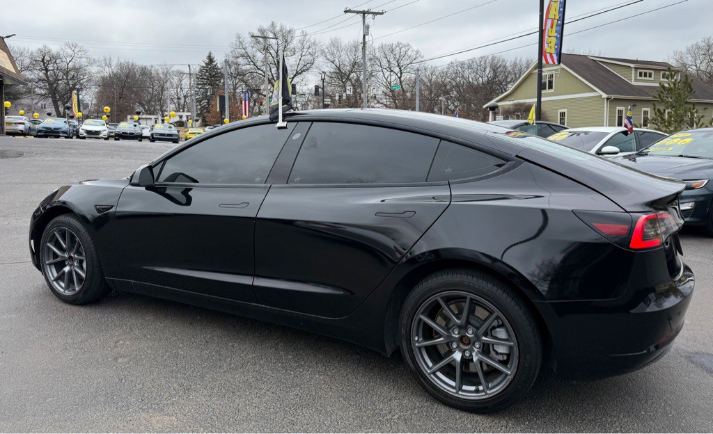 2023 Tesla Model 3 Image 4