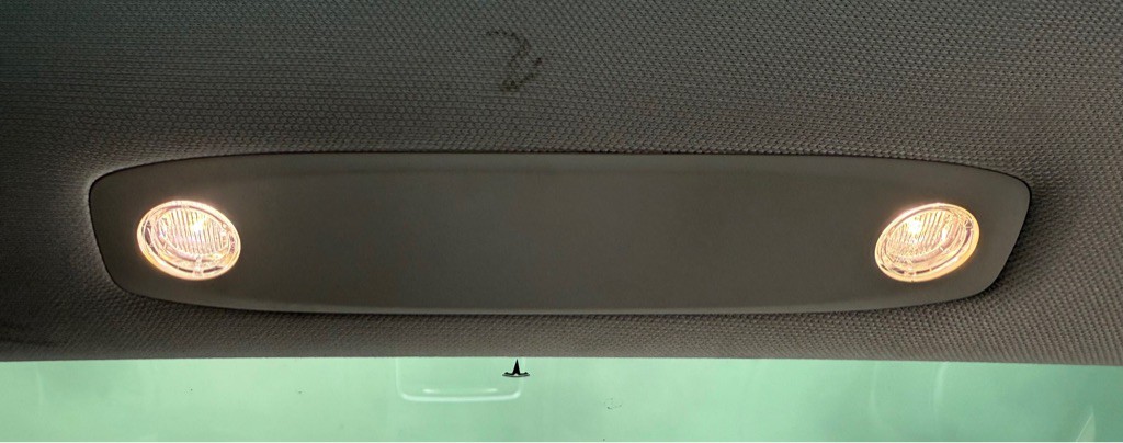 2023 Tesla Model 3 Image 11