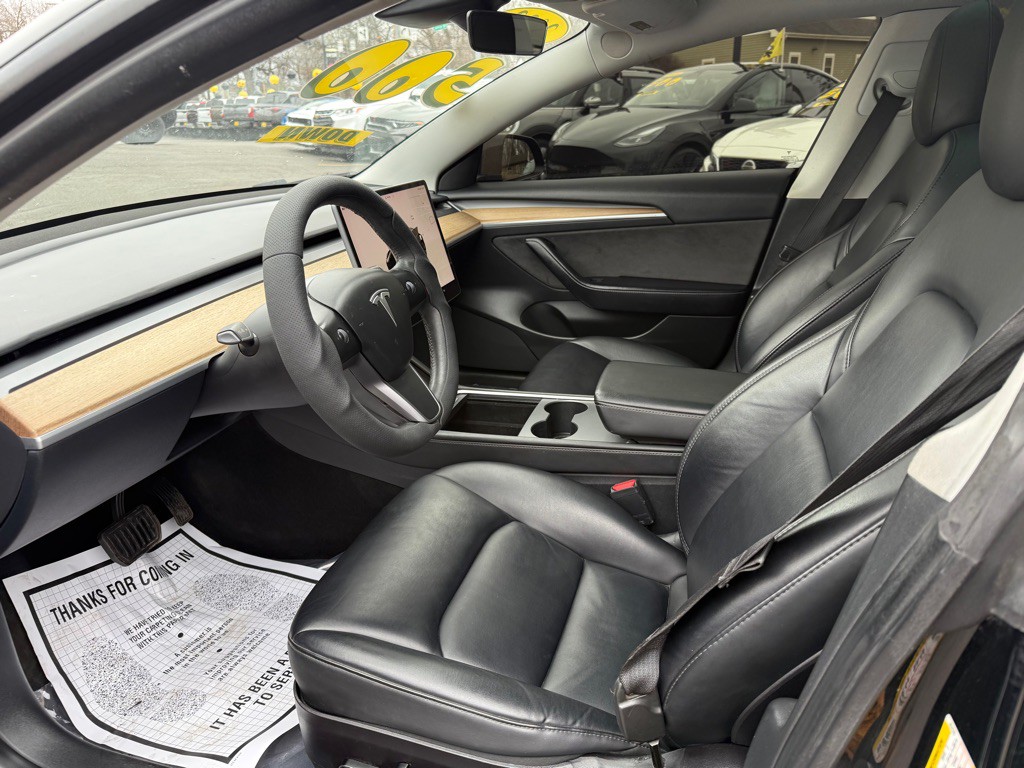 2023 Tesla Model 3 Image 24