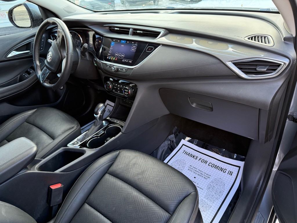 2023 Buick Enclave Image 9
