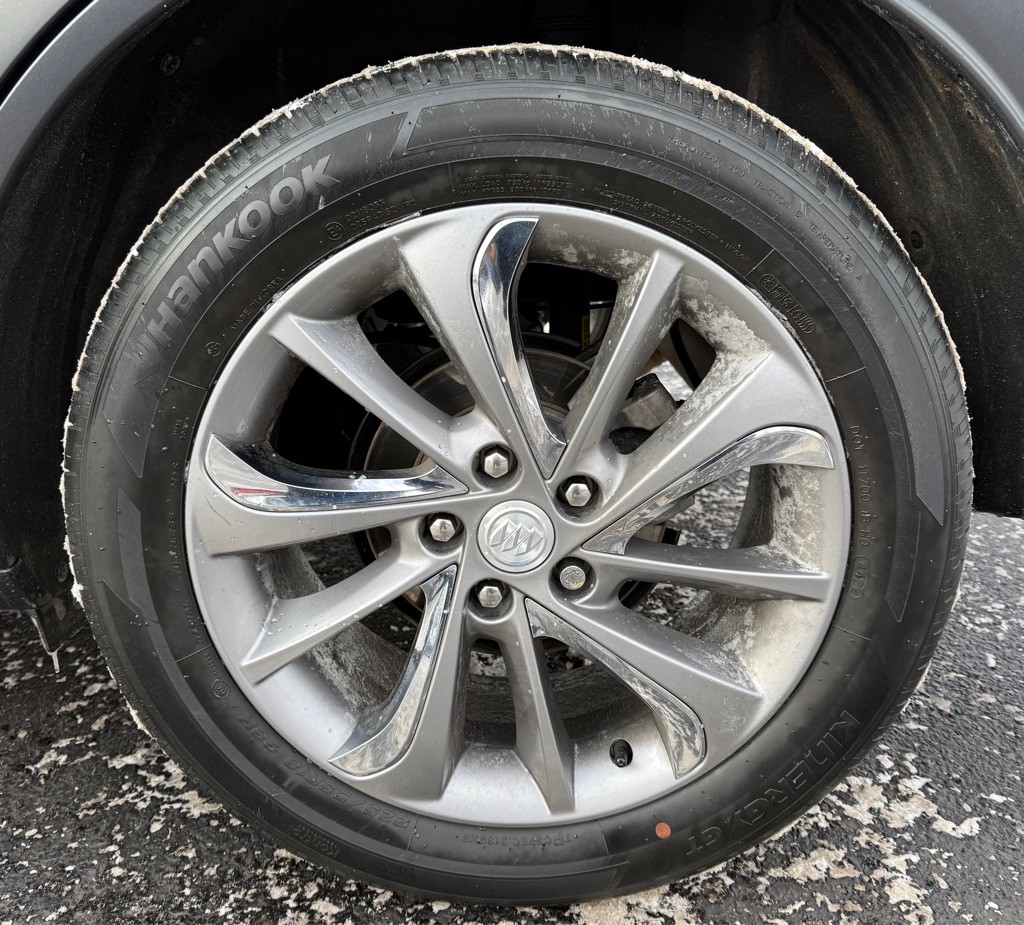 2023 Buick Enclave Image 34