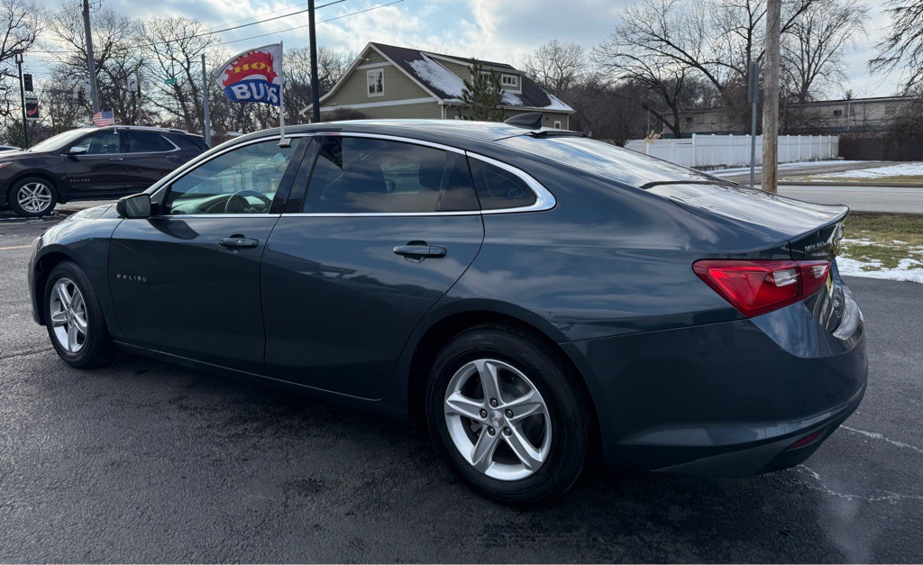 2020 Chevrolet Malibu Image 4