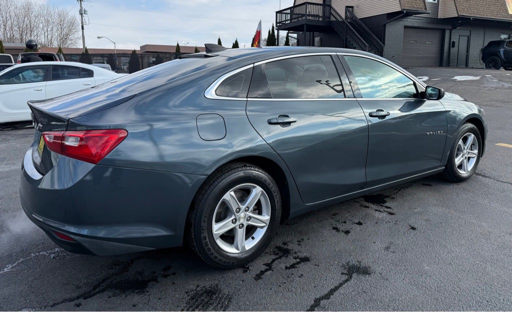 2020 Chevrolet Malibu Image 6