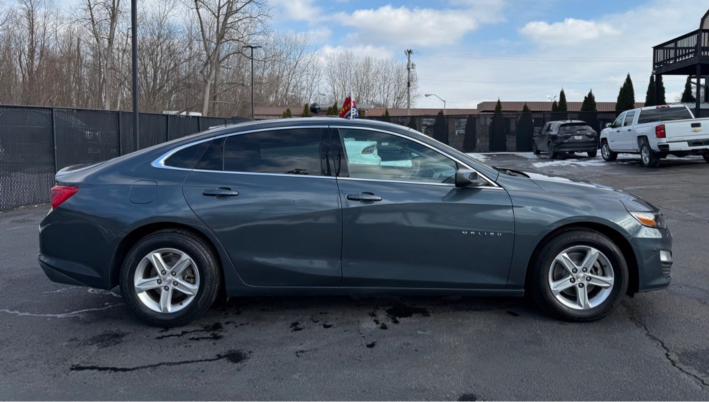 2020 Chevrolet Malibu Image 7
