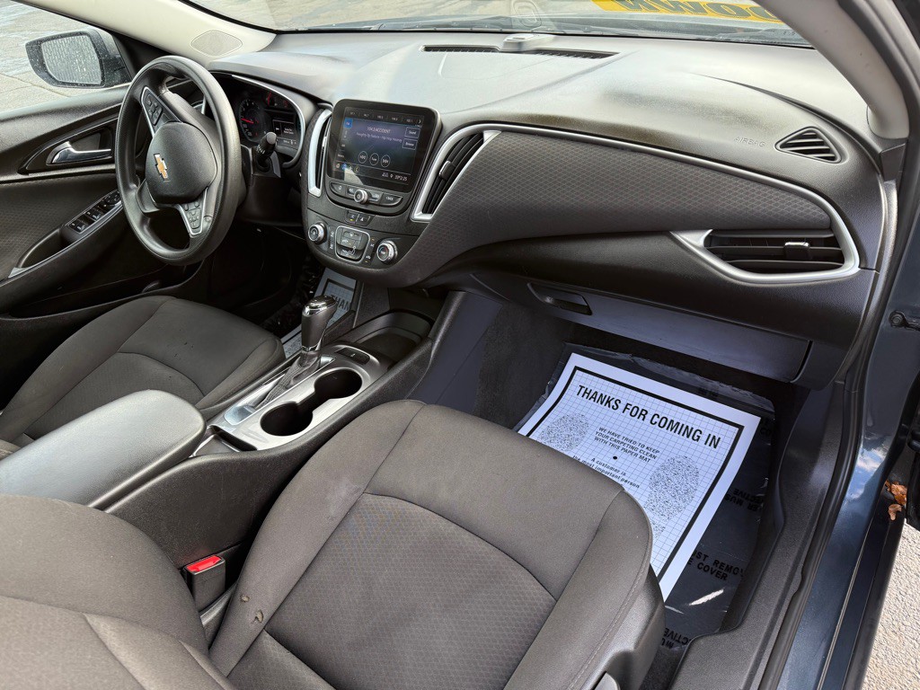 2020 Chevrolet Malibu Image 8