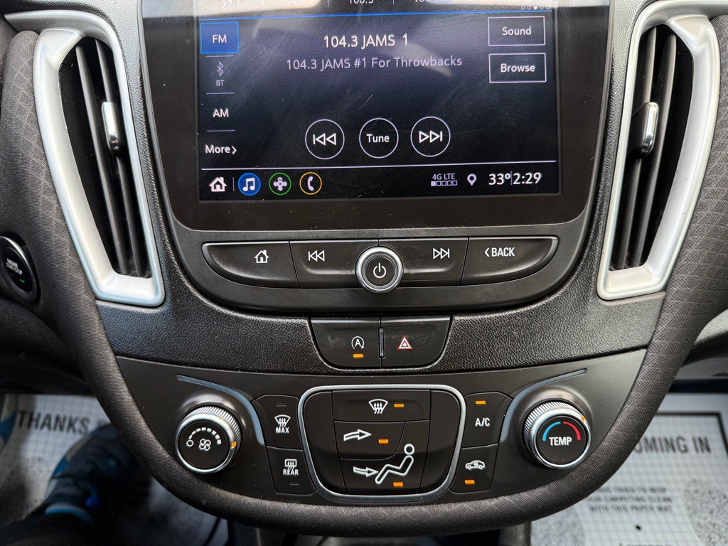 2020 Chevrolet Malibu Image 14