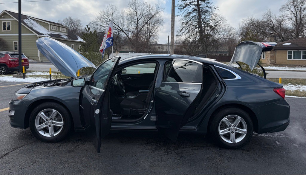 2020 Chevrolet Malibu Image 32