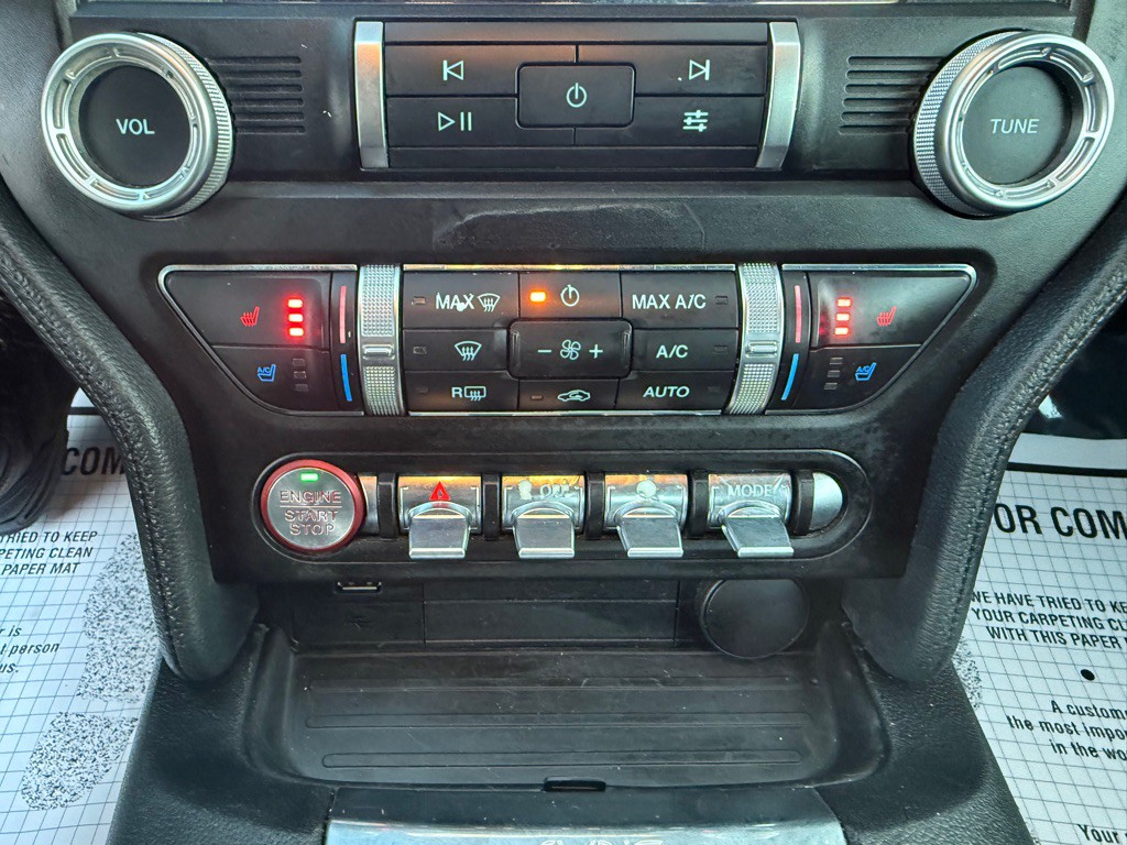 2021 Ford Mustang Image 20