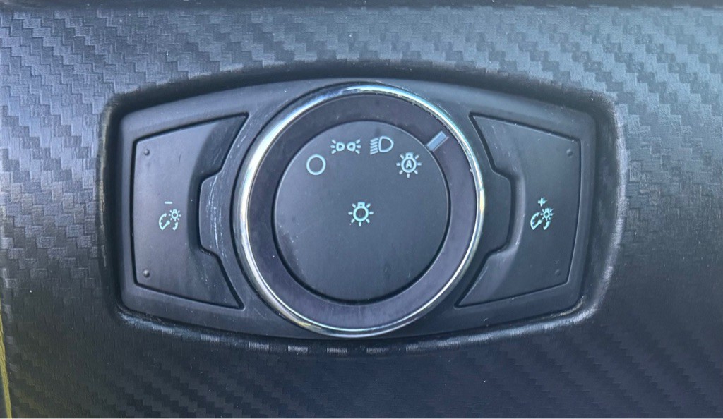 2021 Ford Mustang Image 25