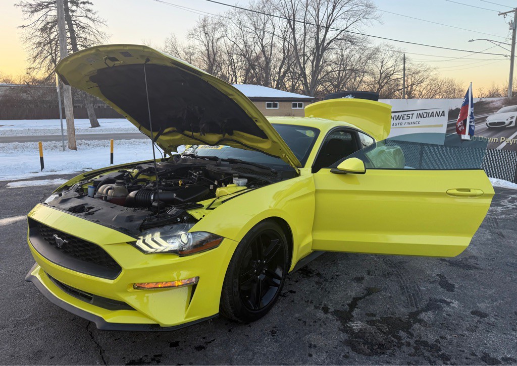 2021 Ford Mustang Image 31