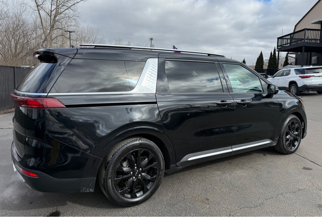 2022 Kia Carnival Image 6