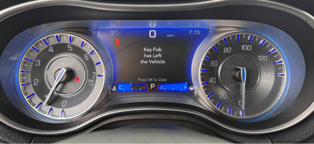 2023 Chrysler 300 Image 20