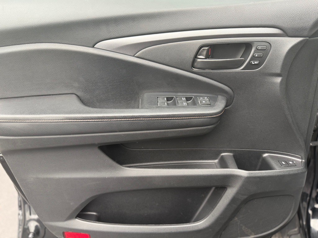 2022 Honda Passport Image 34