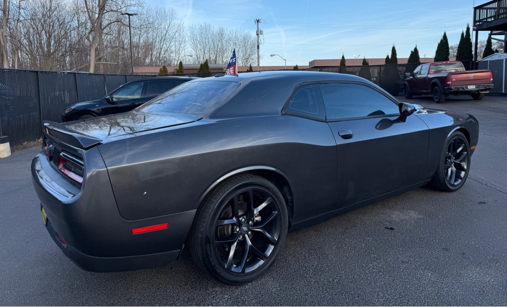 2023 Dodge Challenger Image 6