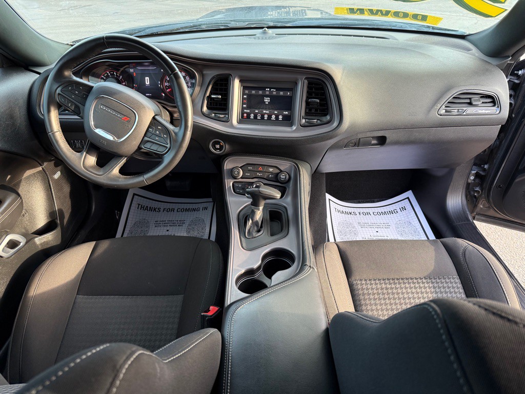 2023 Dodge Challenger Image 10