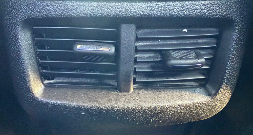 2023 Dodge Challenger Image 11