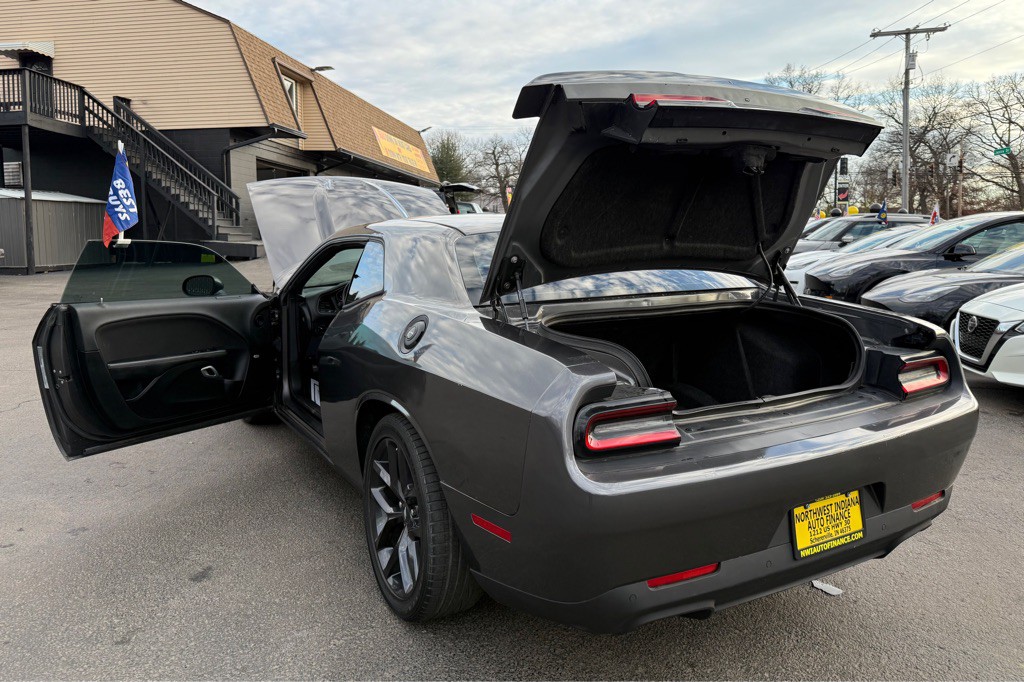 2023 Dodge Challenger Image 30