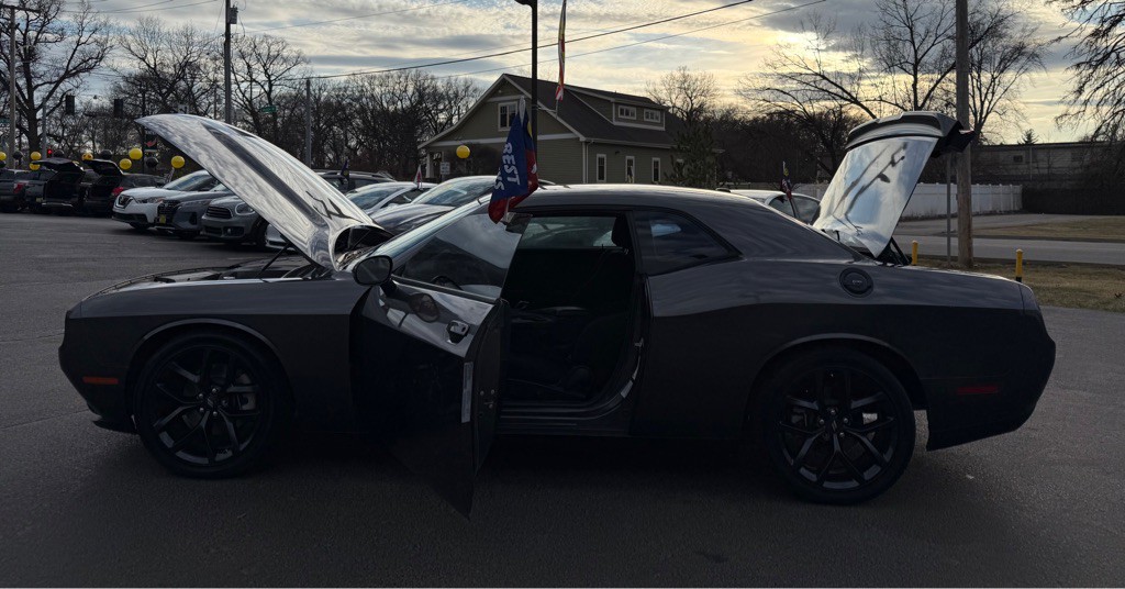 2023 Dodge Challenger Image 32