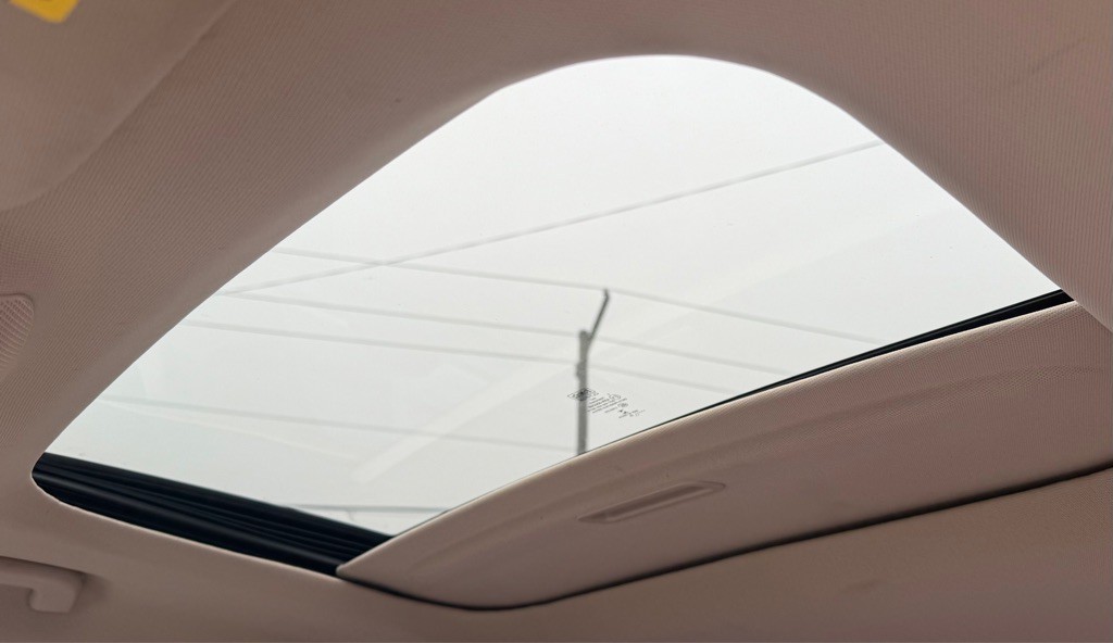 2020 Lincoln MKZ Image 24