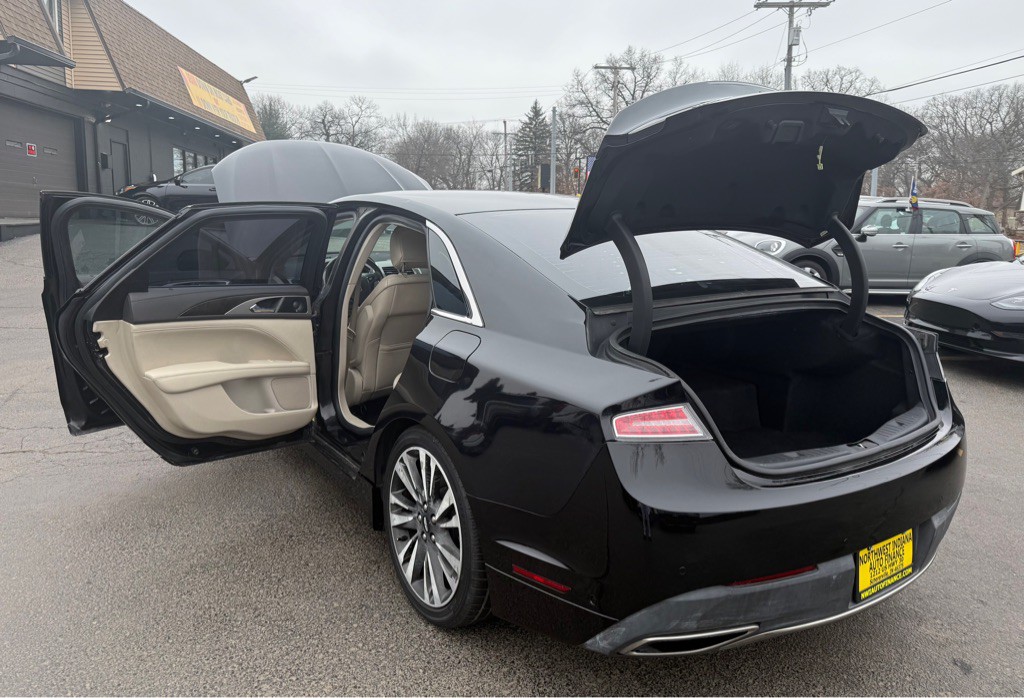 2020 Lincoln MKZ Image 35