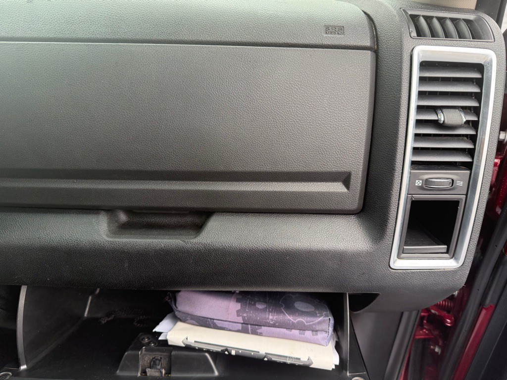 2021 RAM 1500 Image 9