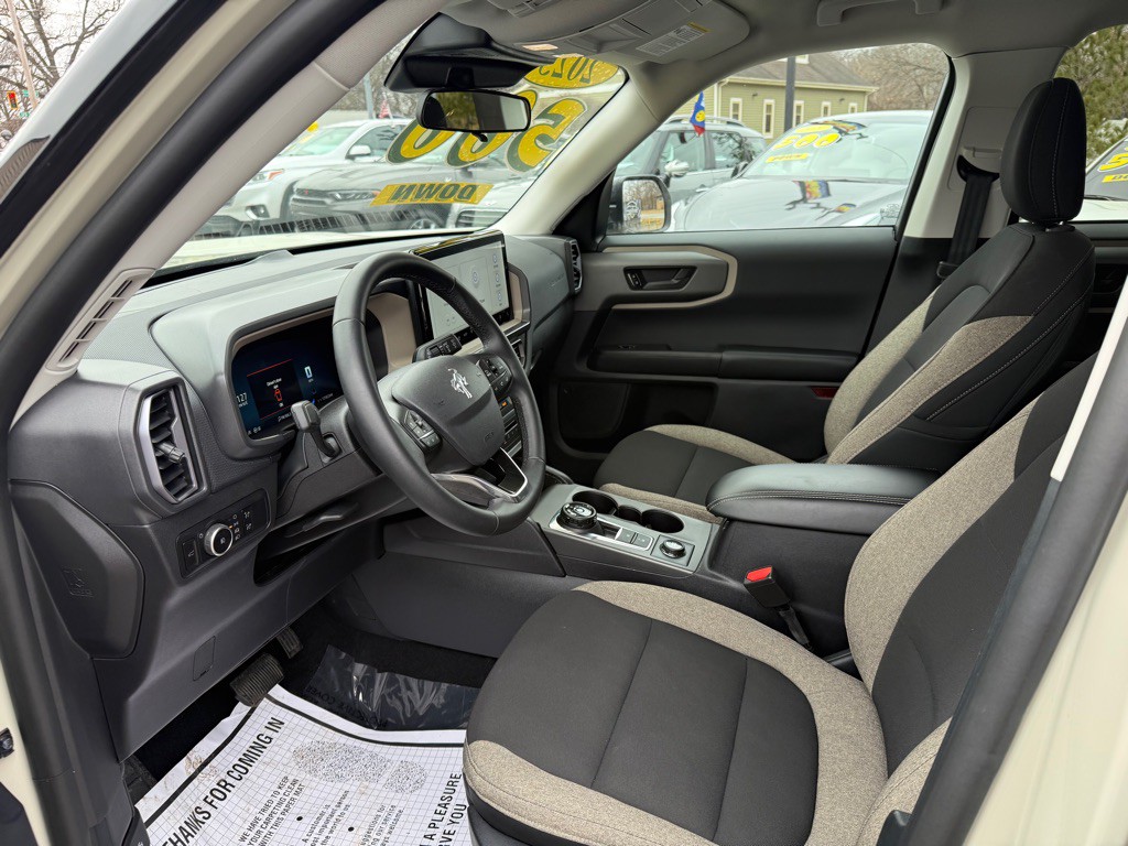 2025 Ford Bronco Image 27