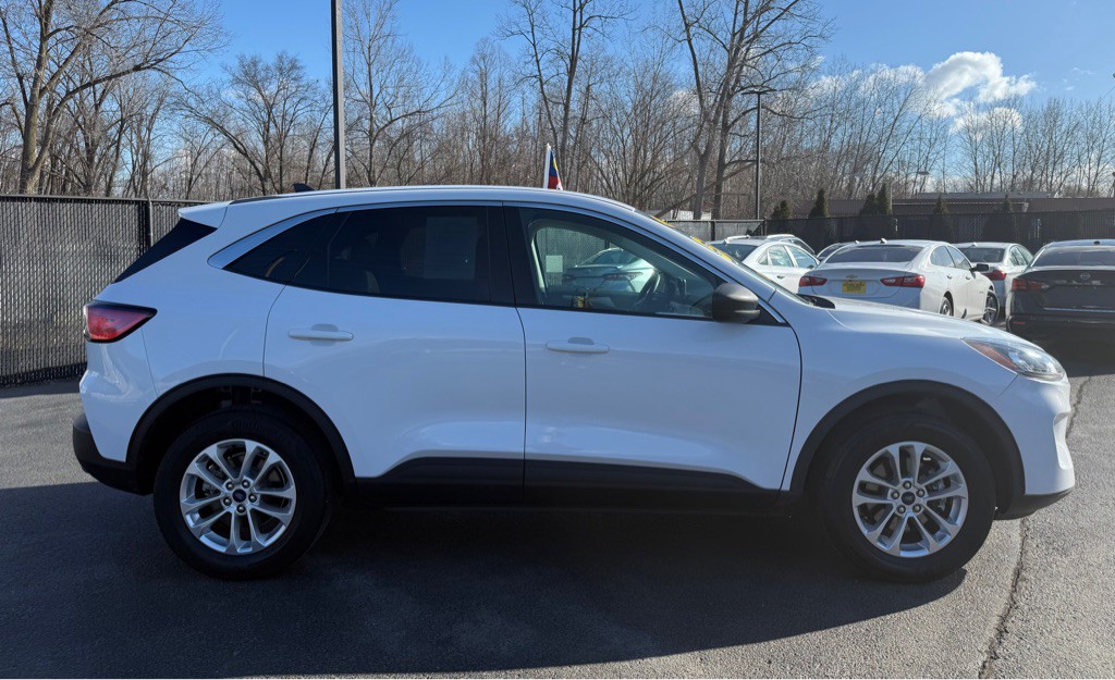 2022 Ford Escape Image 7