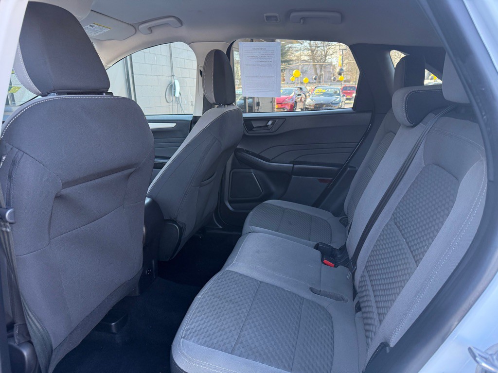 2022 Ford Escape Image 25