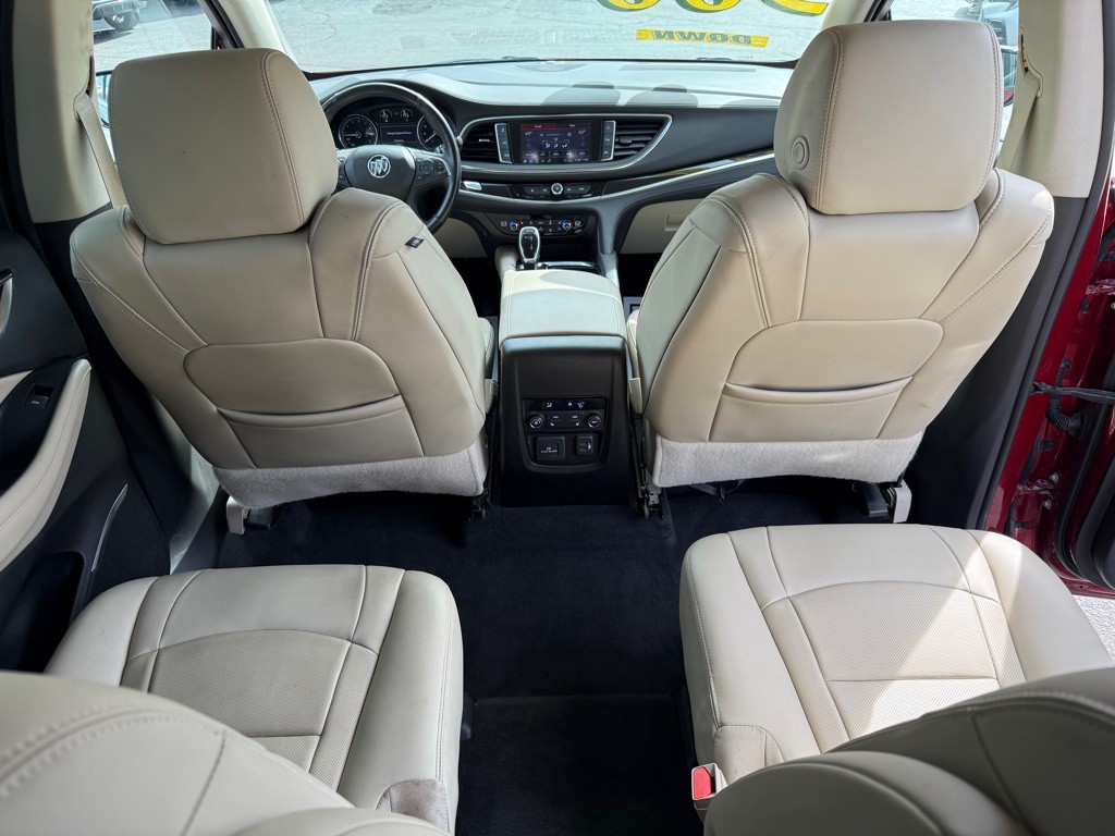 2021 Buick Enclave Image 12