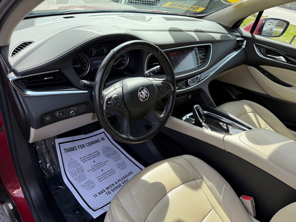 2021 Buick Enclave Image 17