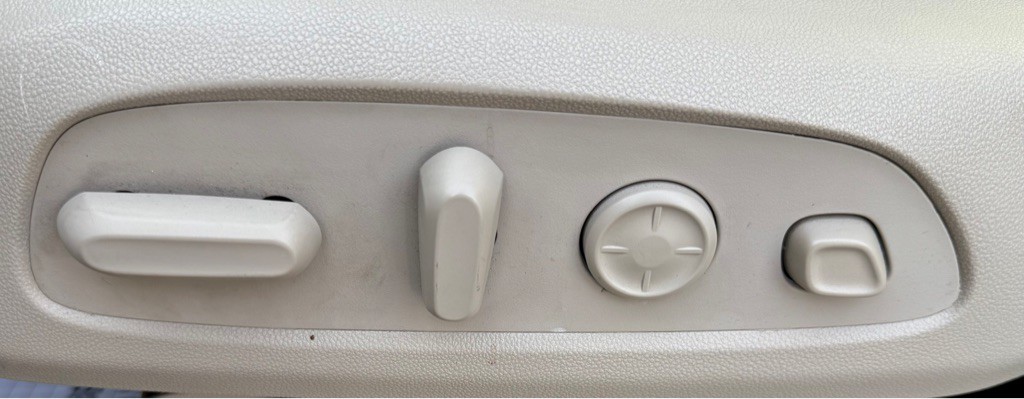 2021 Buick Enclave Image 33