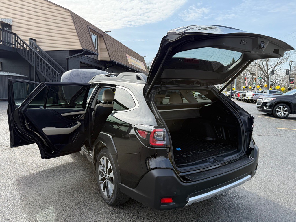2023 Subaru Outback Image 35