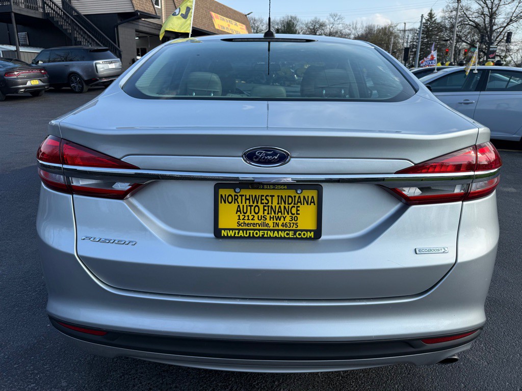 2017 Ford Fusion Image 5