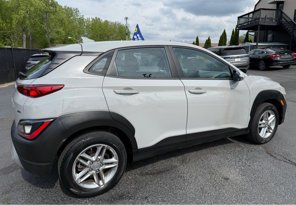 2023 Hyundai Kona Image 6
