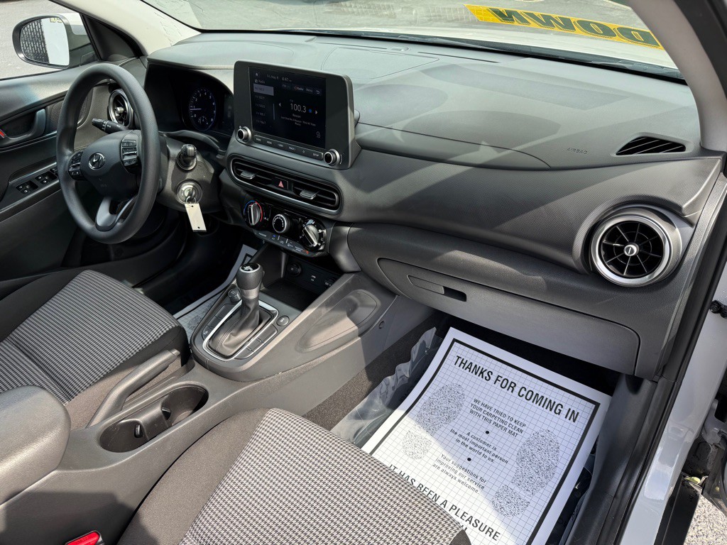 2023 Hyundai Kona Image 8