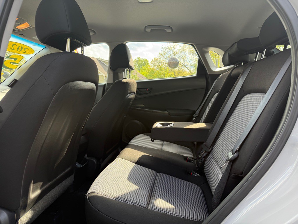 2023 Hyundai Kona Image 24