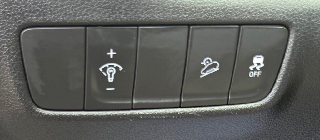 2023 Hyundai Kona Image 26