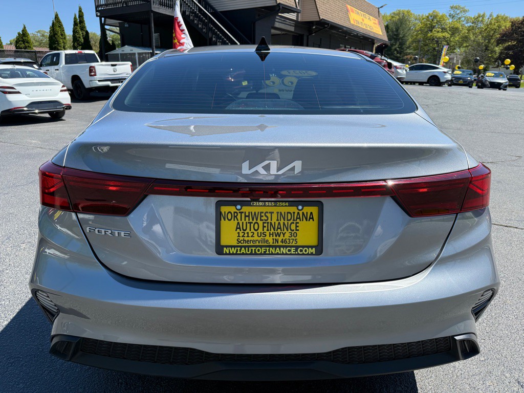 2023 Kia Forte Image 5