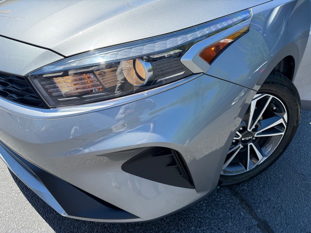 2023 Kia Forte Image 28