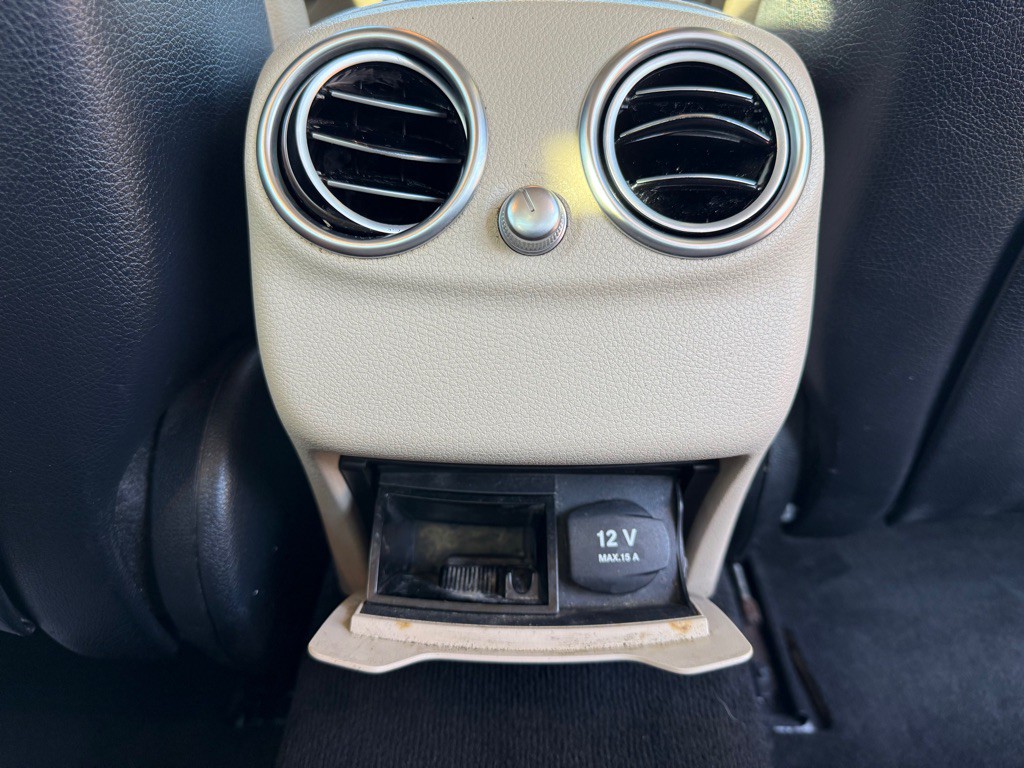 2019 Mercedes-Benz C-Class Image 11