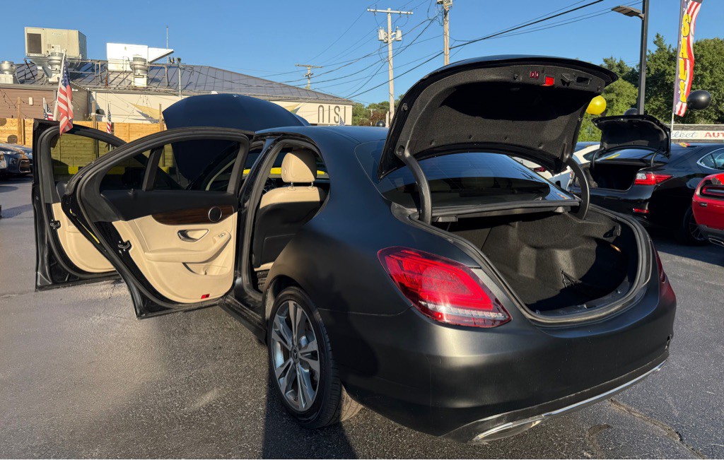 2019 Mercedes-Benz C-Class Image 39